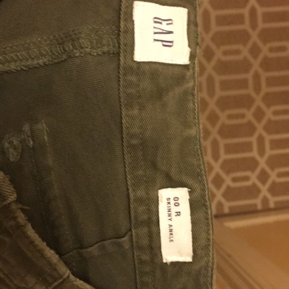 olive green gap pants - Picture 4 of 4